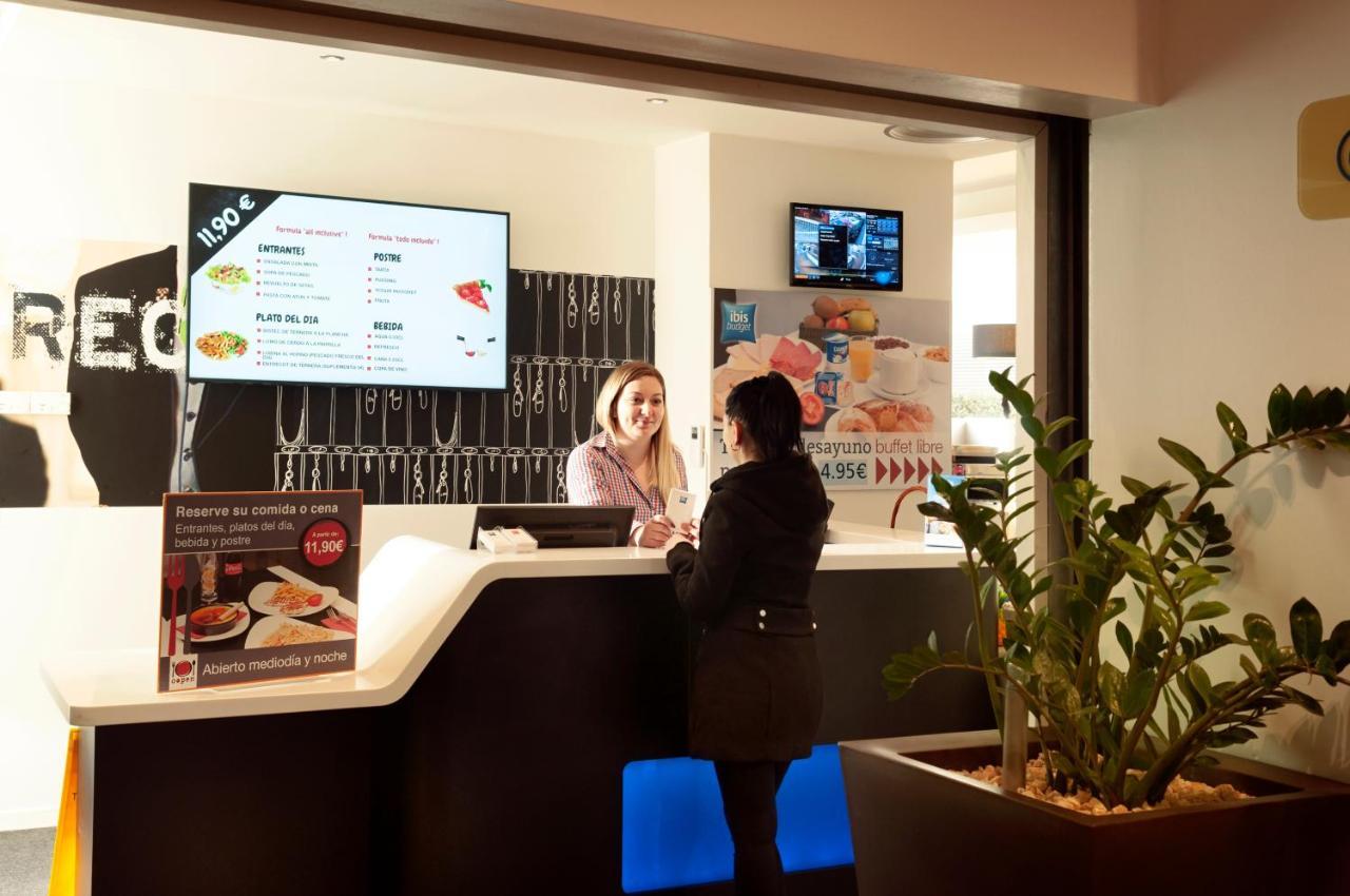 Ibis Budget Lleida Exterior foto